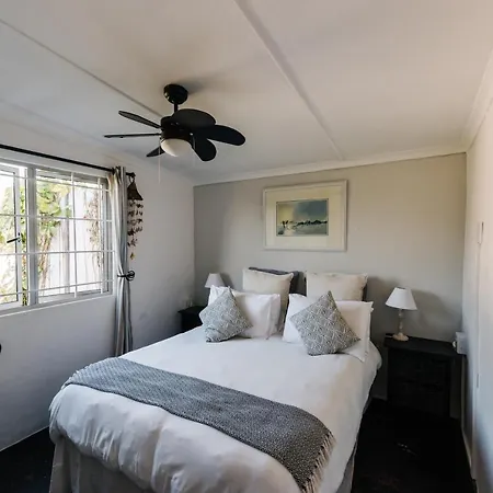 Umzumbe Surf House Villa Exterior photo