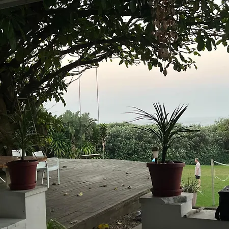 Umzumbe Surf House Villa Exterior photo