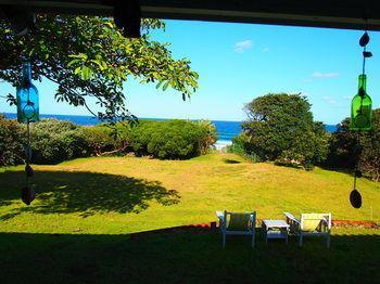 Umzumbe Surf House *