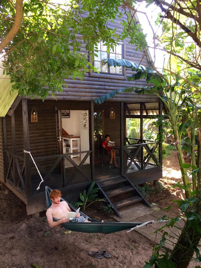 Umzumbe Surf House * Umzumbe