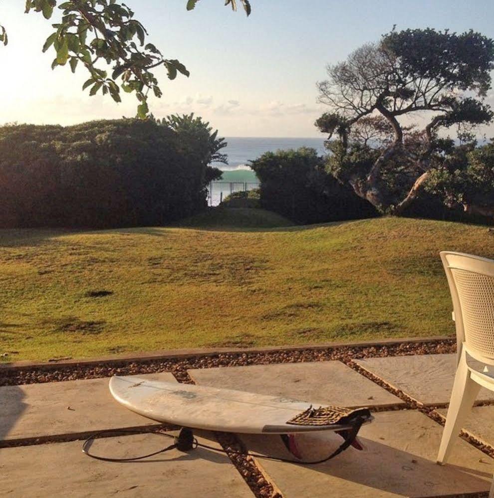 Umzumbe Surf House *