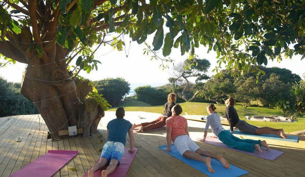 Umzumbe Surf House Lodge